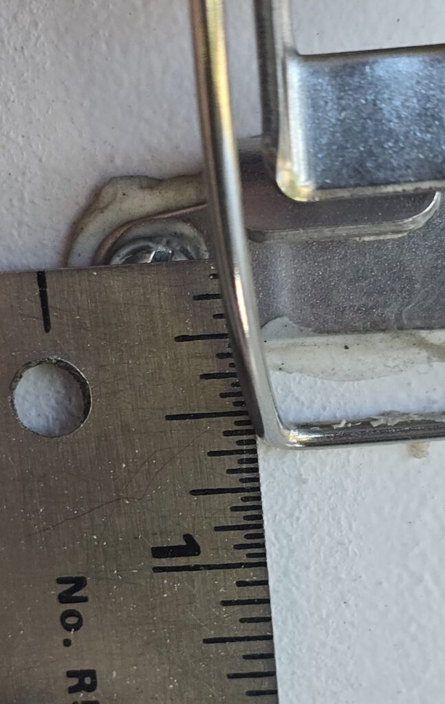 Position of Lower Hardware compared to tensioning bracket